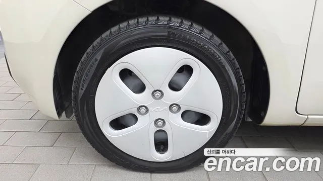 Kia RAY Новый Kia Ray Фургон — Фото автомобиля 5