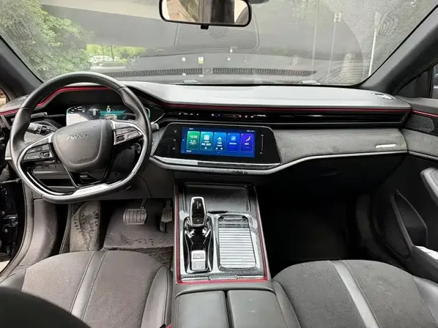 Dongfeng Yixuan MAX — Фото автомобиля 4