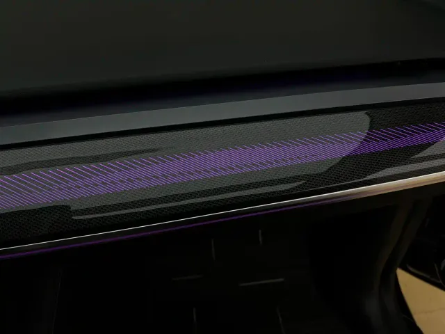 Tesla Model Y — Фото автомобиля 13