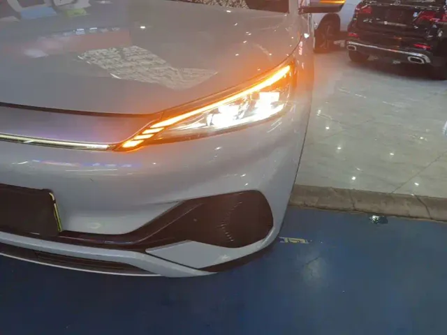 BYD Yuan PLUS — Фото автомобиля 23