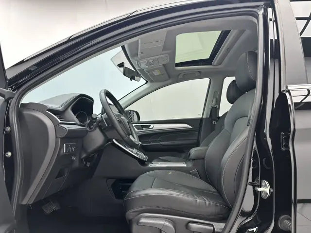 Haval M6 — Фото автомобиля 5