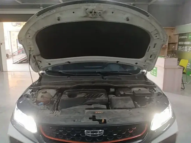Geely Binyue — Фото автомобиля 19