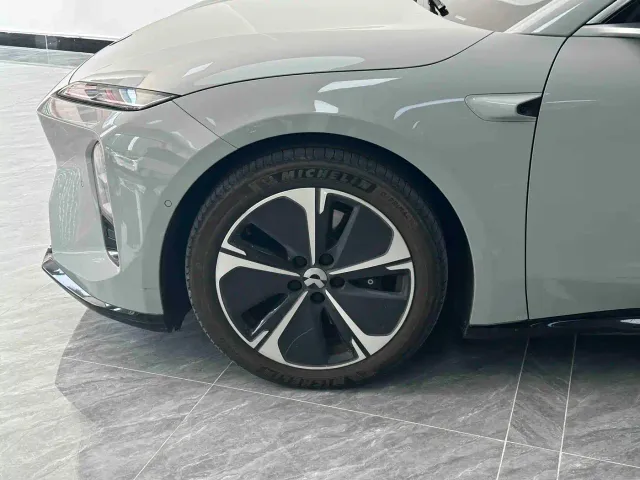 Nio ET5 Touring — Фото автомобиля 20
