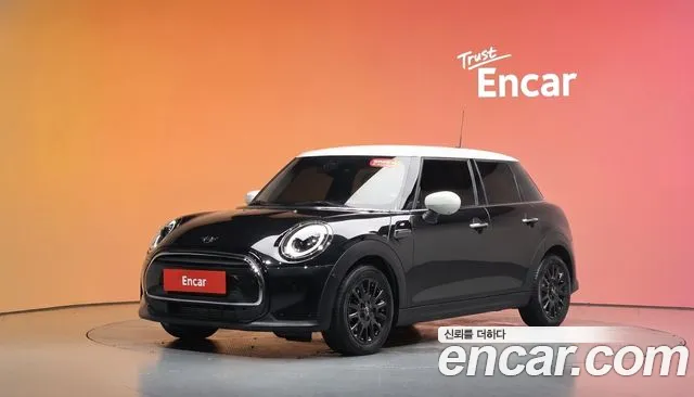 Фотография автомобиля — Mini Cooper