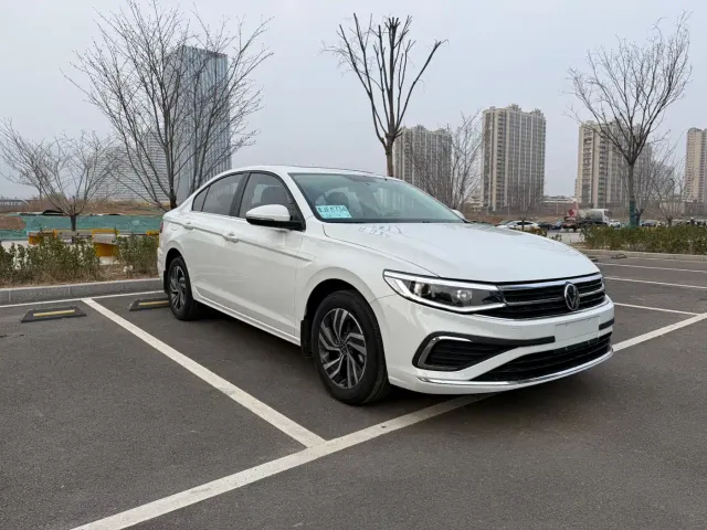 Volkswagen Bora 2025 200TSI DSG Joy Ride PRO Edition — Фото автомобиля 3