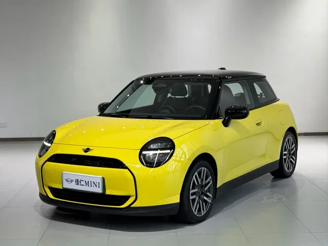 Фотография автомобиля — MINI Cooper