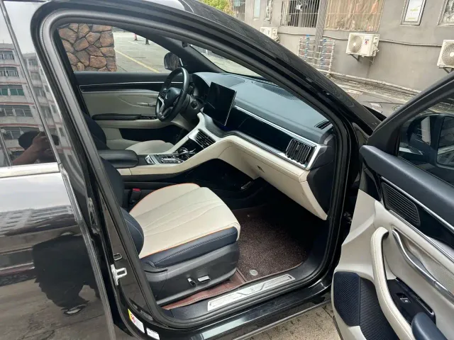BYD Song PLUS — Фото автомобиля 16