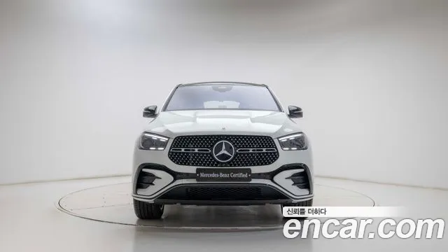 Mercedes-Benz GLE-Class — Фото автомобиля 3