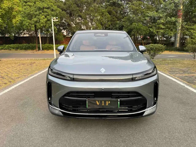 Huajing Baojun S — Фото автомобиля 2