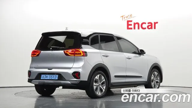 Kia Niro Niro Plus Air — Фото автомобиля 2