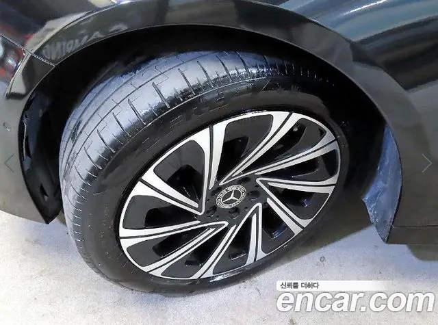 Mercedes-Benz E-Class W214 — Фото автомобиля 20