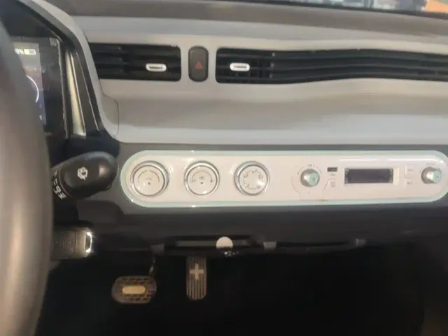 Wuling Hongguang Mini EV — Фото автомобиля 12