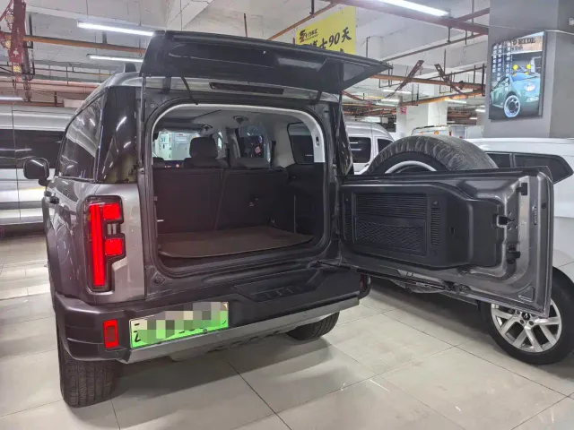 BAIC ORV Beijing Off-Road BJ40 Range Extender 2025 Standard Edition — Фото автомобиля 10