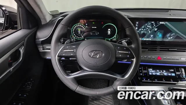 Hyundai Grandeur — Фото автомобиля 14