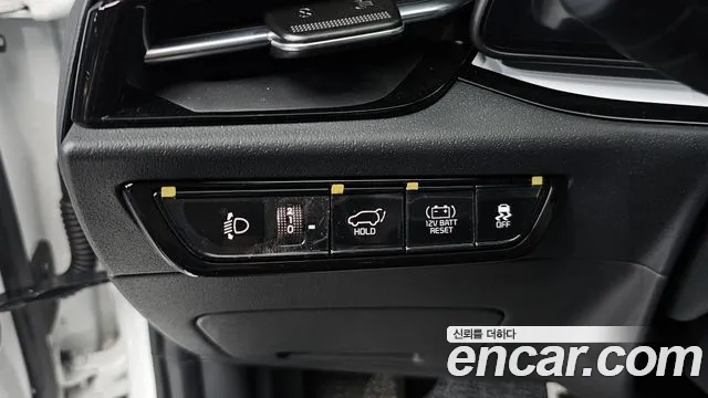 Kia Niro The All New Niro Signature — Фото автомобиля 18