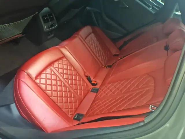 Audi S4 — Фото автомобиля 16