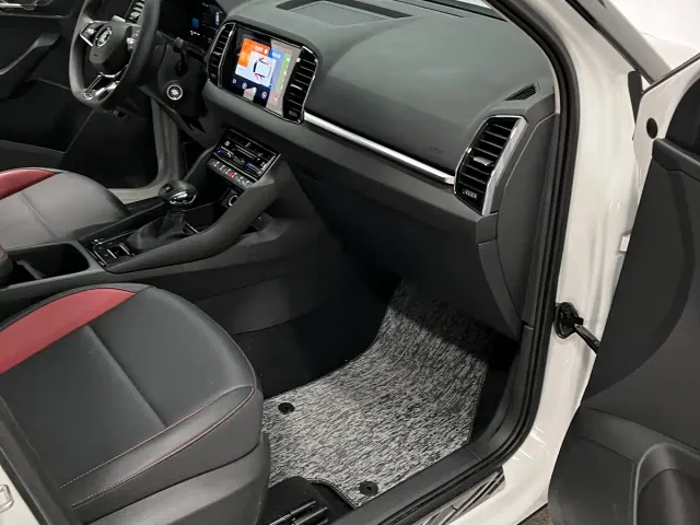 Skoda Karoq — Фото автомобиля 19