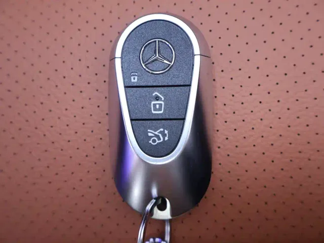 Mercedes-Benz GLC-Class — Фото автомобиля 25