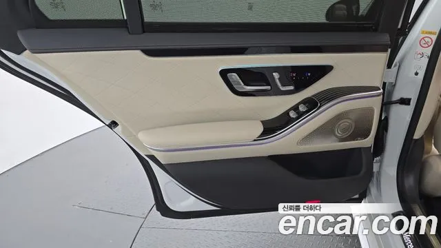 Mercedes-Benz S-Class — Фото автомобиля 8