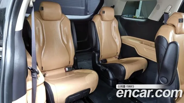 Kia Canival Carnival 4 поколение Дизель 9 мест Prestige — Фото автомобиля 13