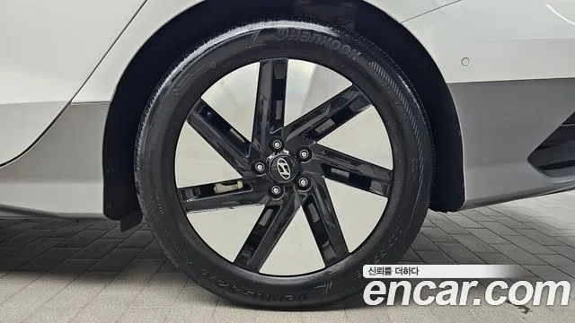 Hyundai Ioniq 6 — Фото автомобиля 6