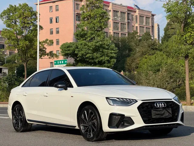 Audi A4L — Фото автомобиля 3