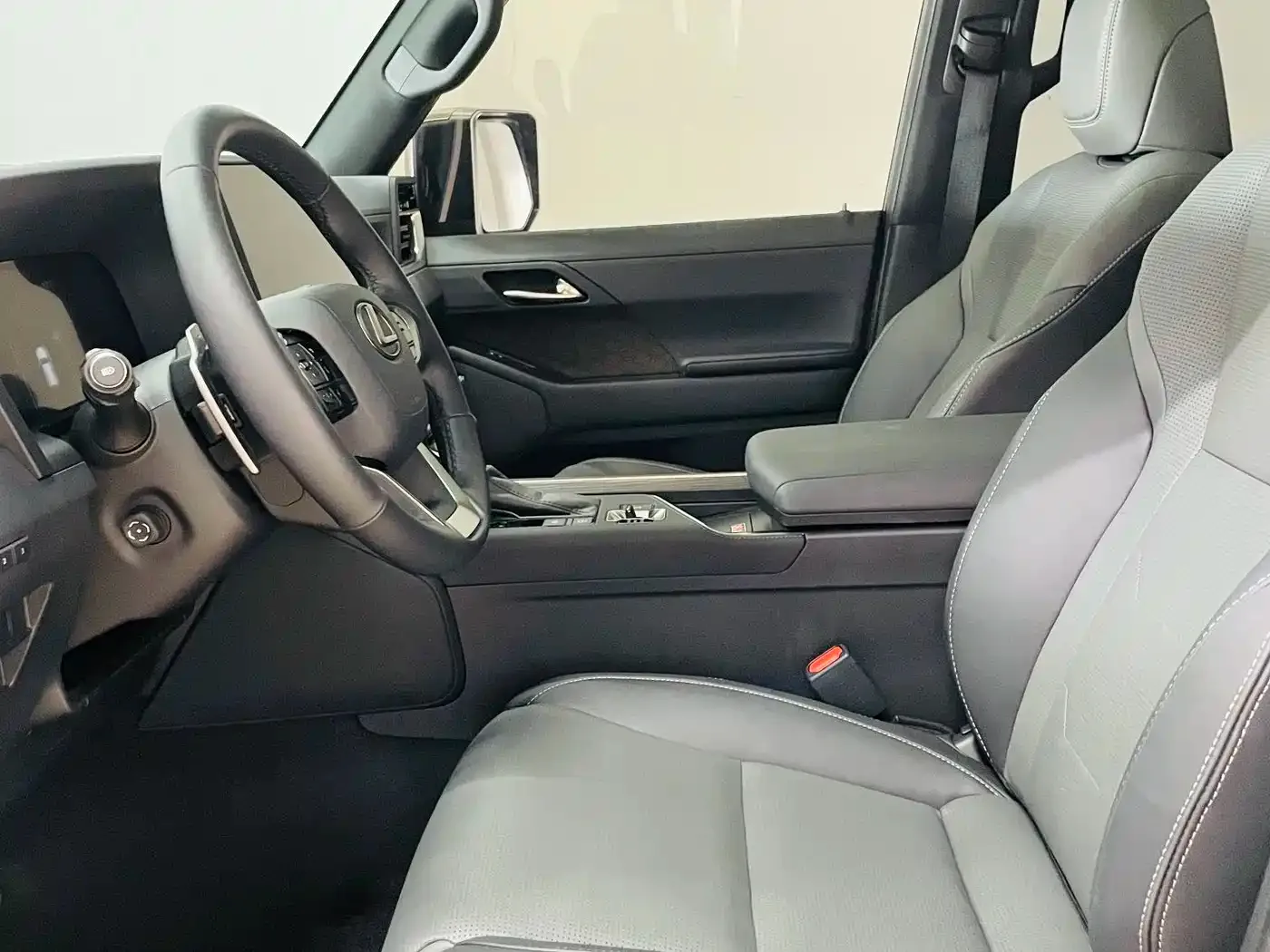 Lexus Lexus GX 2024 Summit Edition — Фото автомобиля 9