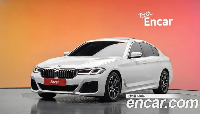 Фотография автомобиля — BMW 5-Series