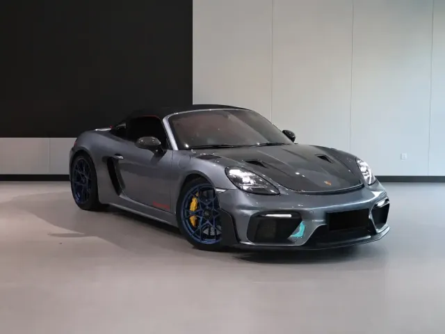 Porsche 718 — Фото автомобиля 3