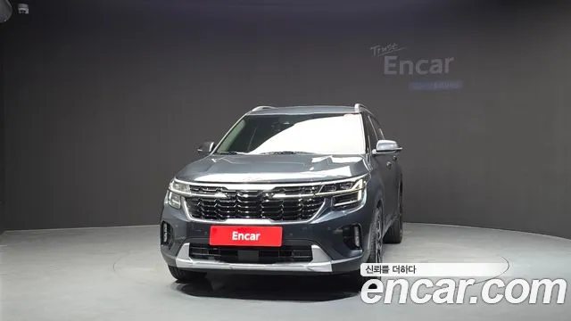 Kia Seltos Новый Seltos Бензин 2.0 2WD — Фото автомобиля 3