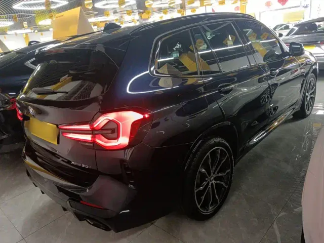 BMW X3 — Фото автомобиля 4