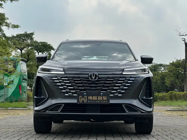 Changan CS75 Plus — Фото автомобиля 2