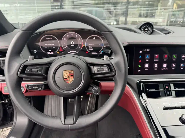 Porsche Panamera — Фото автомобиля 14