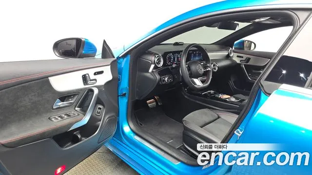 Mercedes-Benz CLA-Class — Фото автомобиля 8