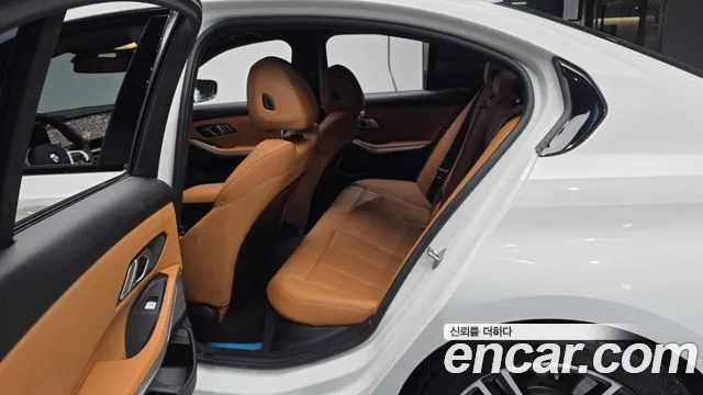 BMW 3 Series G20 — Фото автомобиля 17