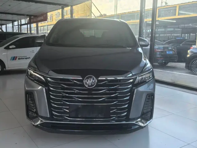 Фотография автомобиля — Buick GL8
