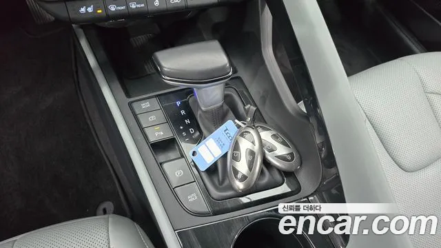 Hyundai Avante CN7 — Фото автомобиля 9