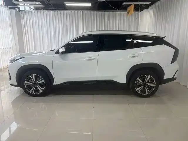 Geely Boyue L — Фото автомобиля 6