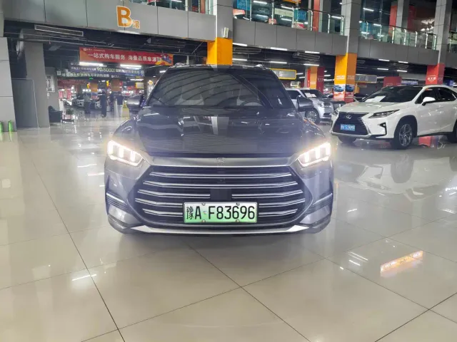 BYD Song Pro New Energy 2022 DM-i 110km Flagship Pro — Фото автомобиля 2