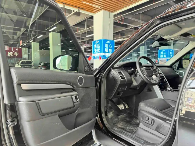 Land Rover Discovery — Фото автомобиля 4