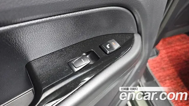 KG_Mobility_Ssangyong Rexton Новый Rexton Sport Дизель 2.2 4WD — Фото автомобиля 19