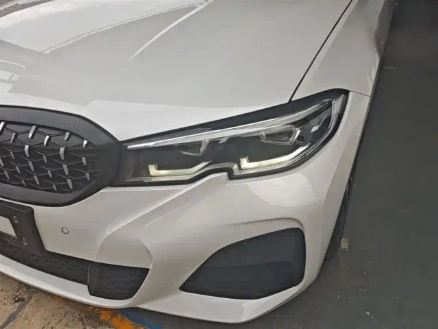 BMW 3 Series — Фото автомобиля 23