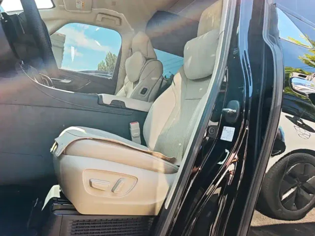 Toyota Vellfire — Фото автомобиля 14