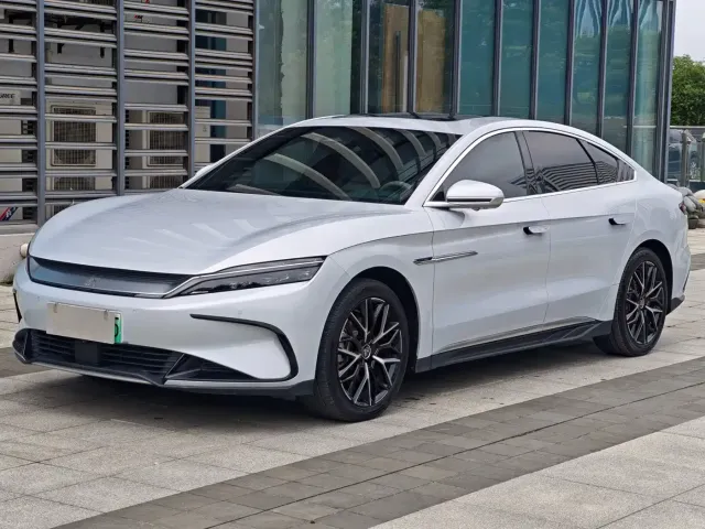 Фотография автомобиля — BYD Han