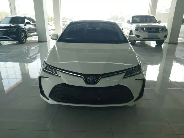 Toyota Corolla — Фото автомобиля 2