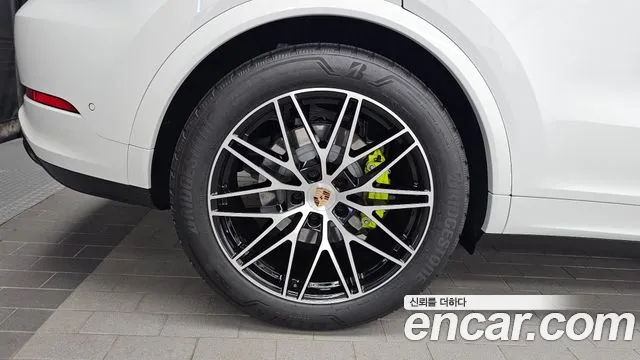 Porsche Cayenne PO536 — Фото автомобиля 21