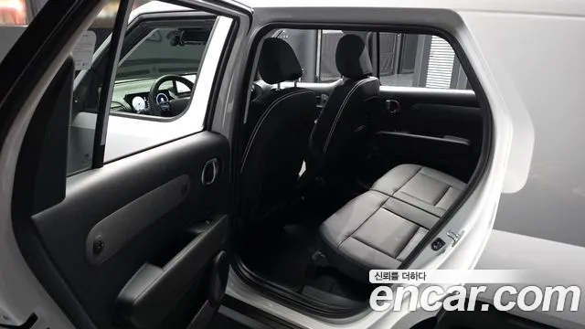 Hyundai Casper Casper Electric Inspiration — Фото автомобиля 26