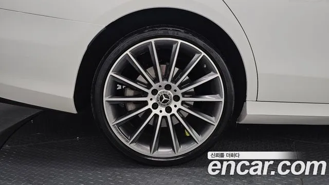 Mercedes-Benz E-Class E-класс W213 — Фото автомобиля 5