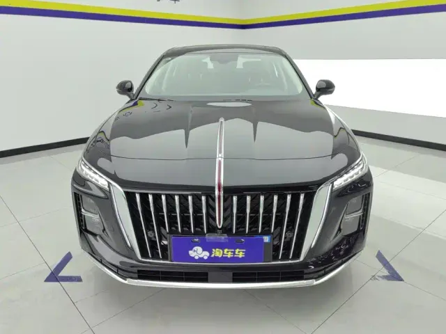 Hongqi H5 PHEV — Фото автомобиля 2