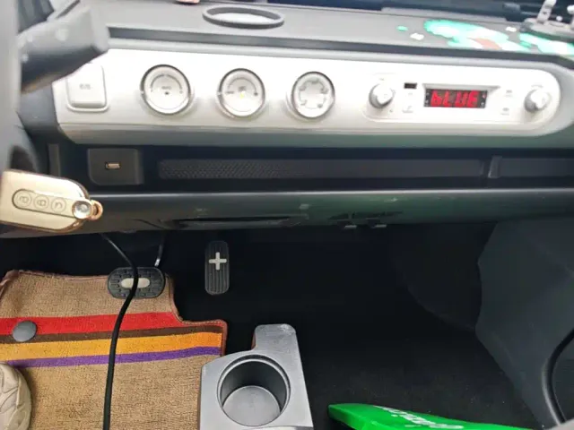 Wuling Hongguang Mini EV — Фото автомобиля 12